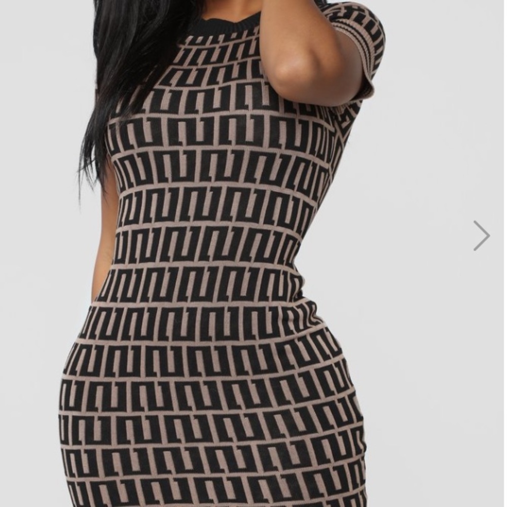 Knitted Dress - Picture 5 of 5